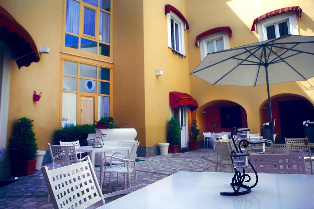San Leucio Resort Caserta Eksteriør billede
